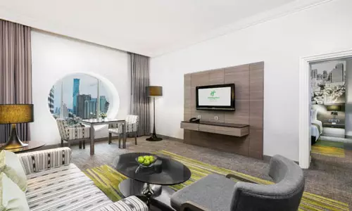 هتل هالیدی این سیلوم بانکوک